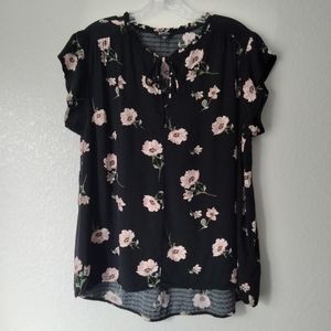 Buffalo Blouse Size L  Black Pink White Floral Neck tie Short sleeve